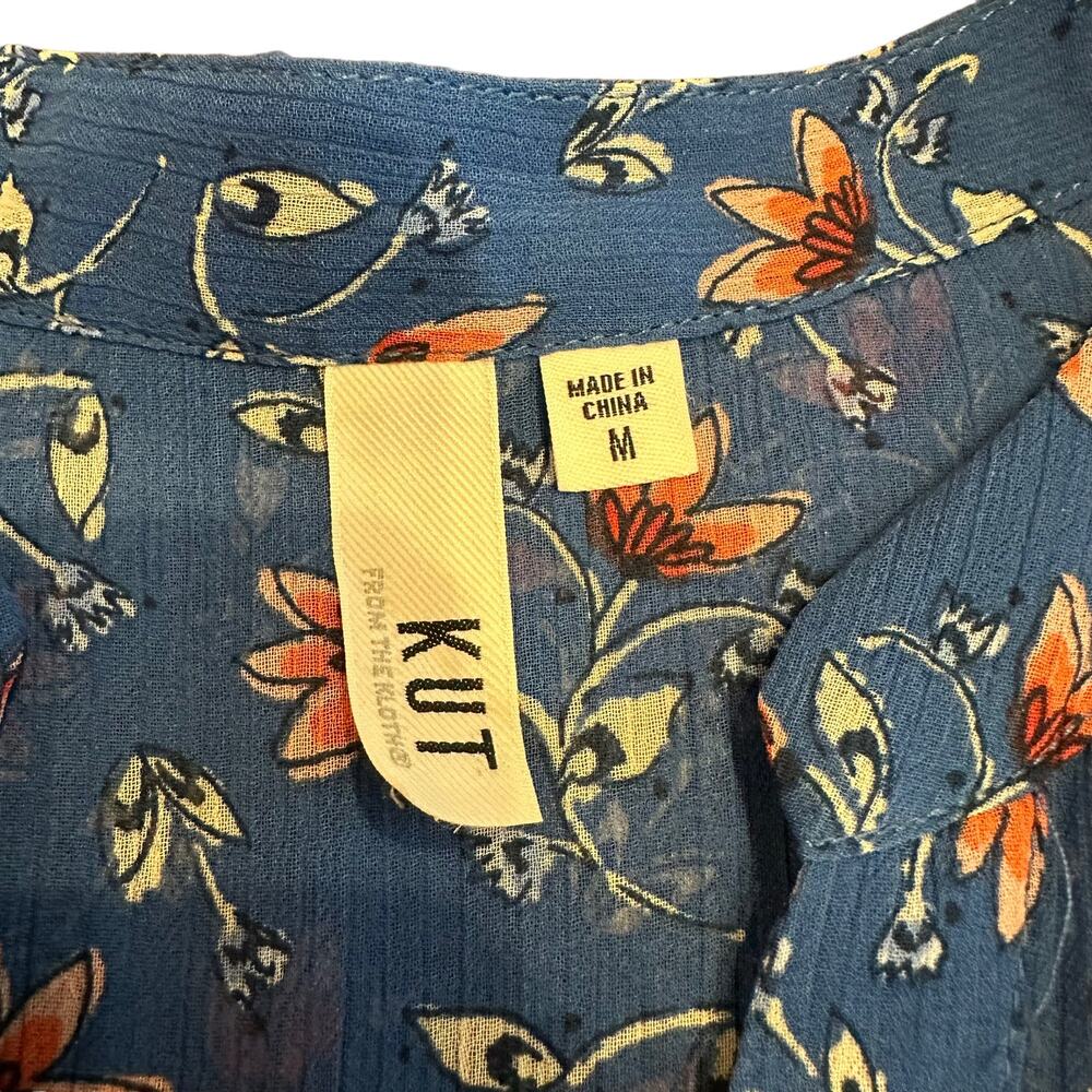 Kut from the Kloth Womens blue floral blouse, Size Medium - Picture 4 of 7